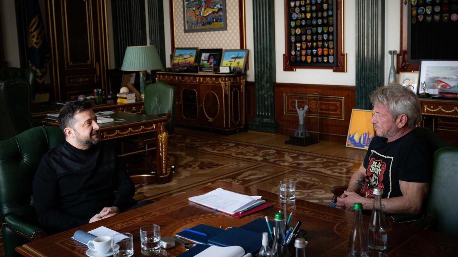 Zelensky welcomes actor Sean Penn.