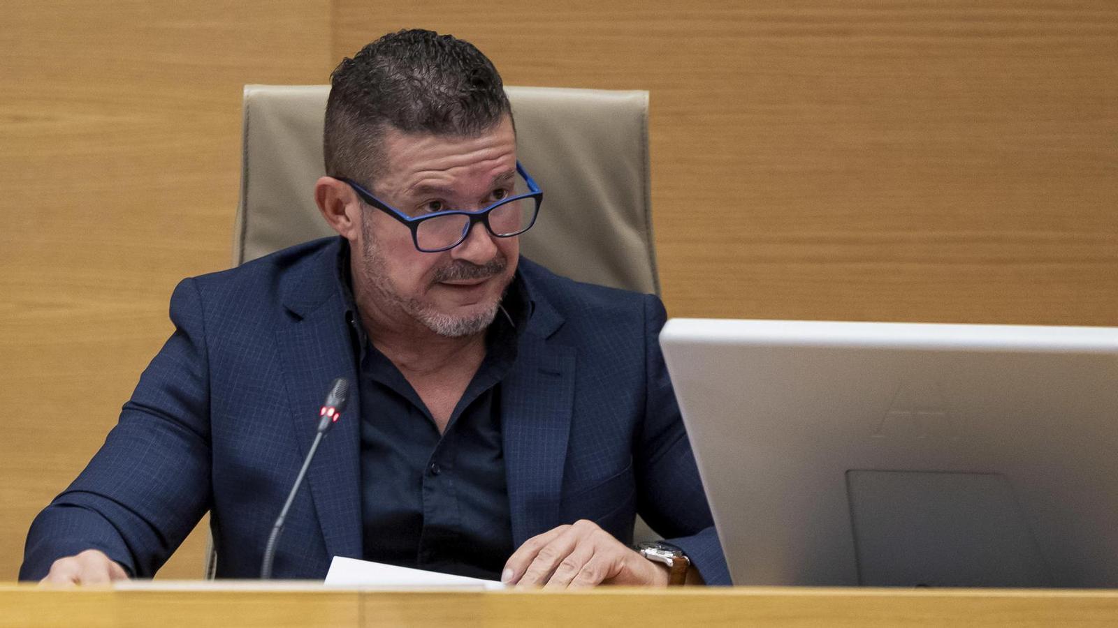 The former regional secretary of Emergencies Emilio Argüeso this Monday at the DANA commission of the Congress of Deputies.