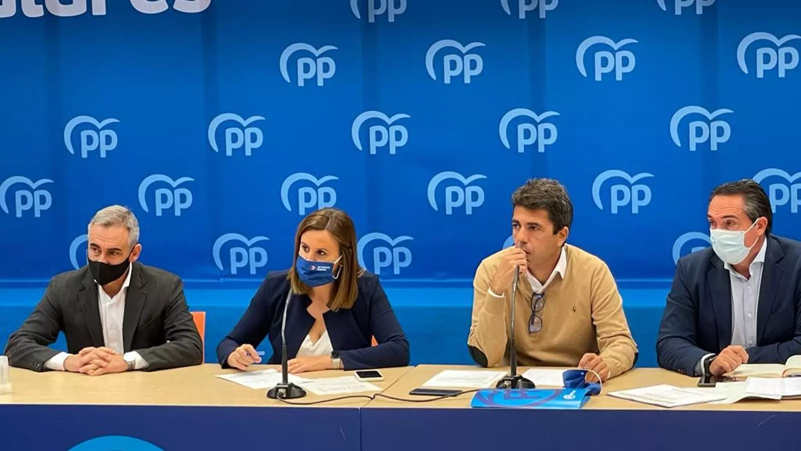 L'actual direcció del Partit Popular valencià, amb la secretària general, María José Català, i el president de la federació valenciana, Carlos Mazón, al centre de la imatge