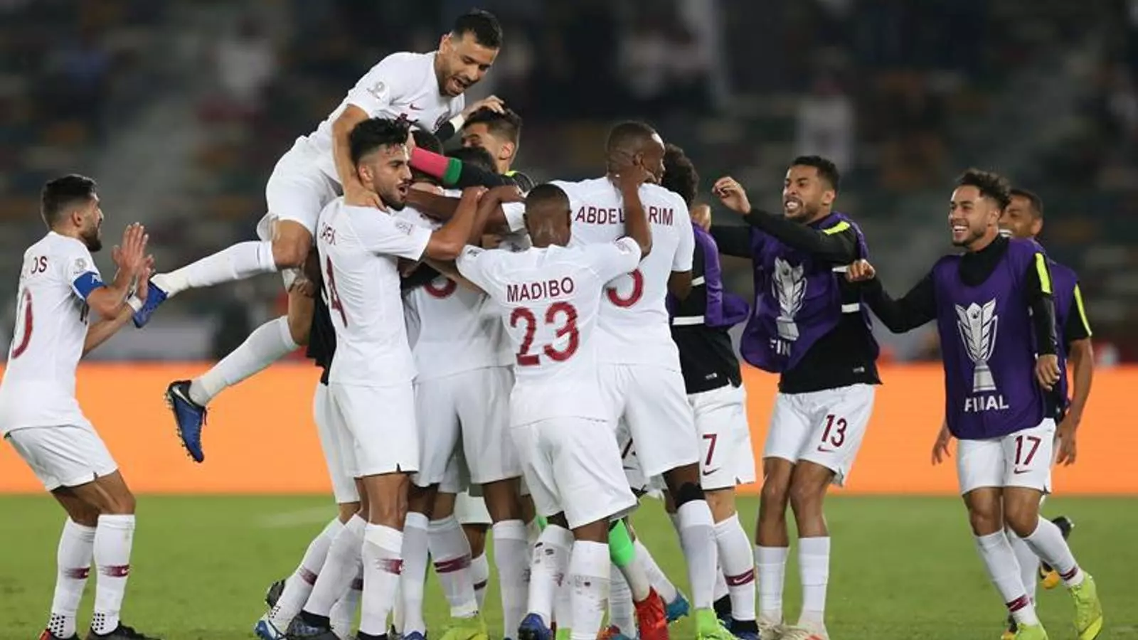 Qatar, celebrant el segon gol a la final