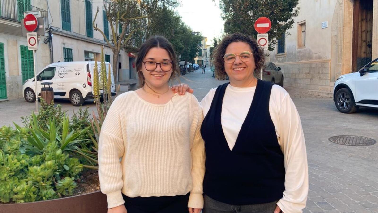 Sofia and Joana Maria want to continue living in their village.