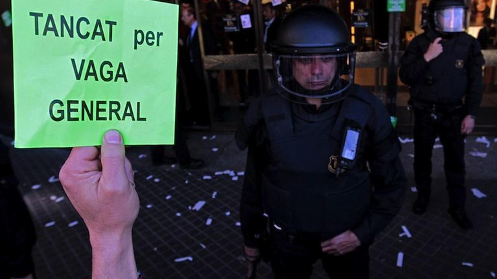 La CGT crida a la vaga general a Catalunya el 3 d'octubre