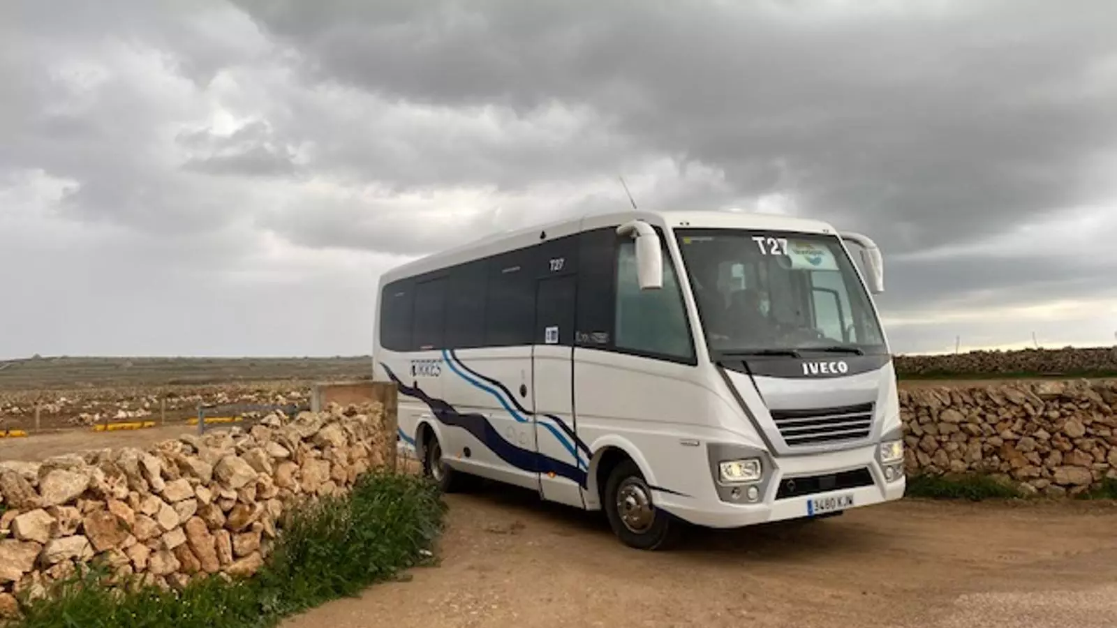 Imatge del bus que durà a terme el servei.