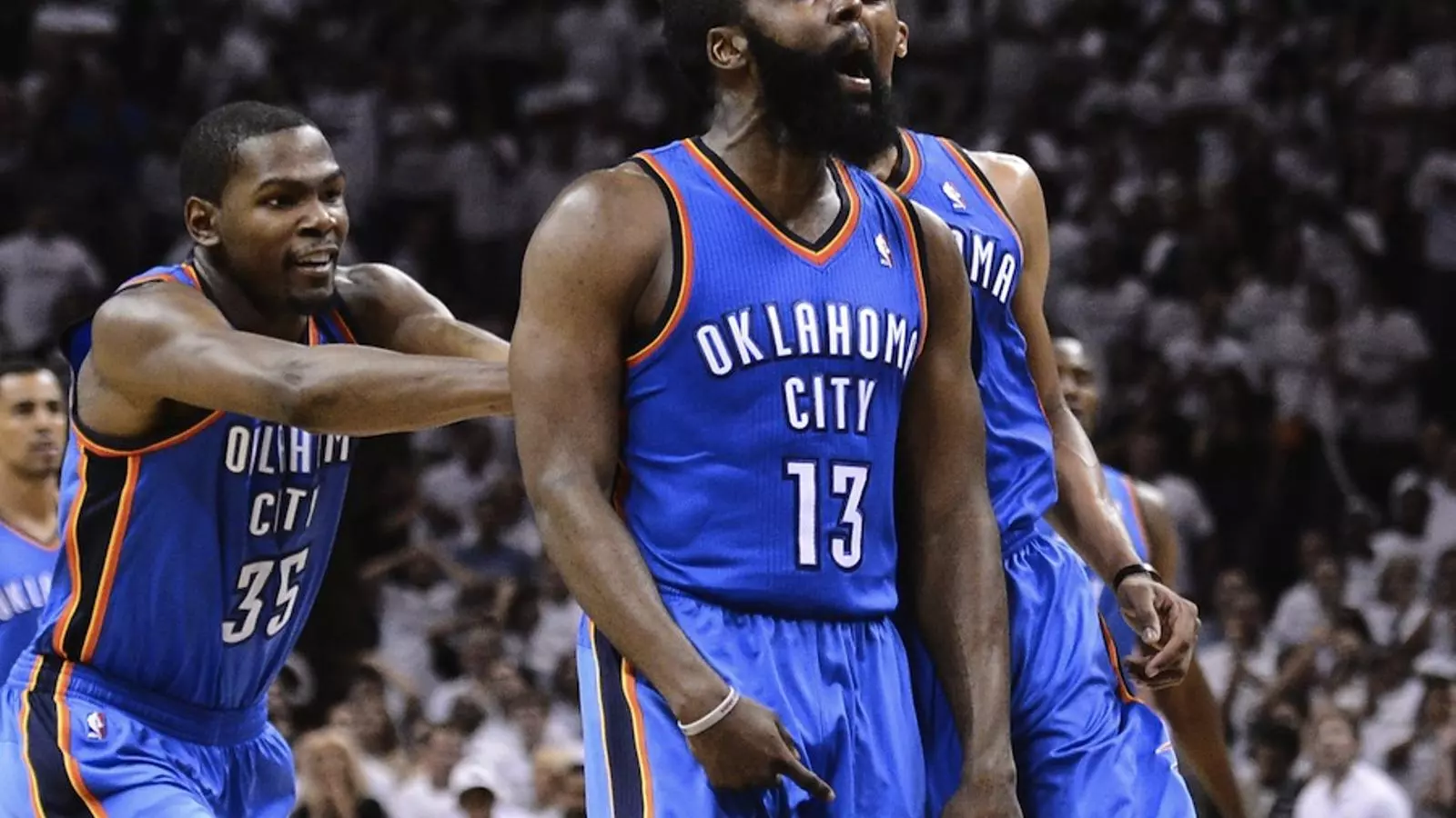 James Harden embogeix