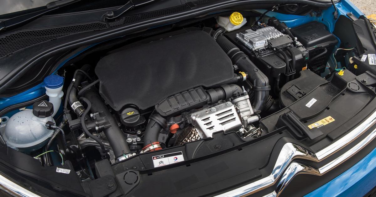 Stellantis no desperta del malson dels motors 1.2 PureTech: nou avís per risc d’incendi