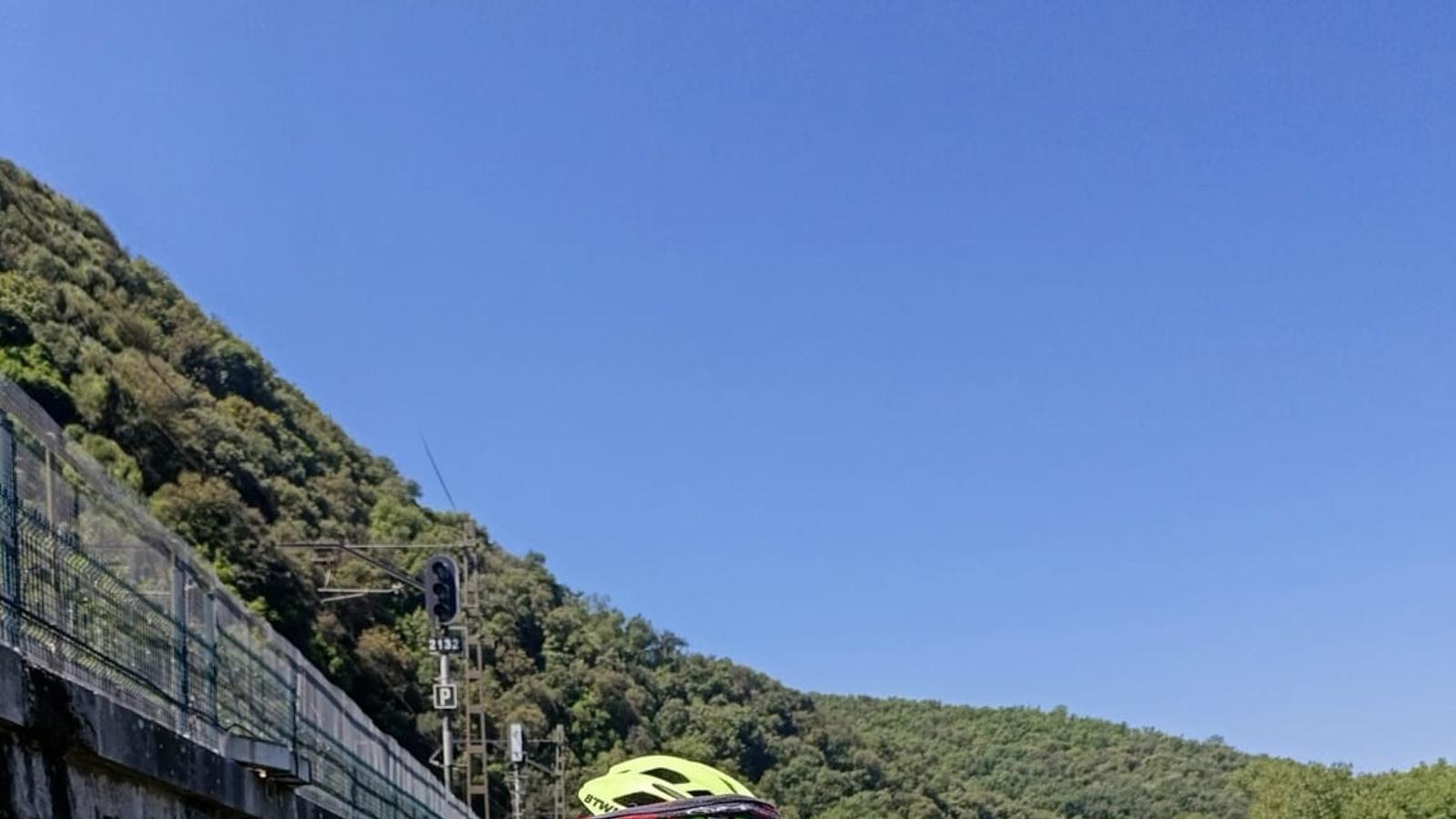 Carles Borrell on the new Congost footbridge, hanging from the railway track embankment over the Ter river.