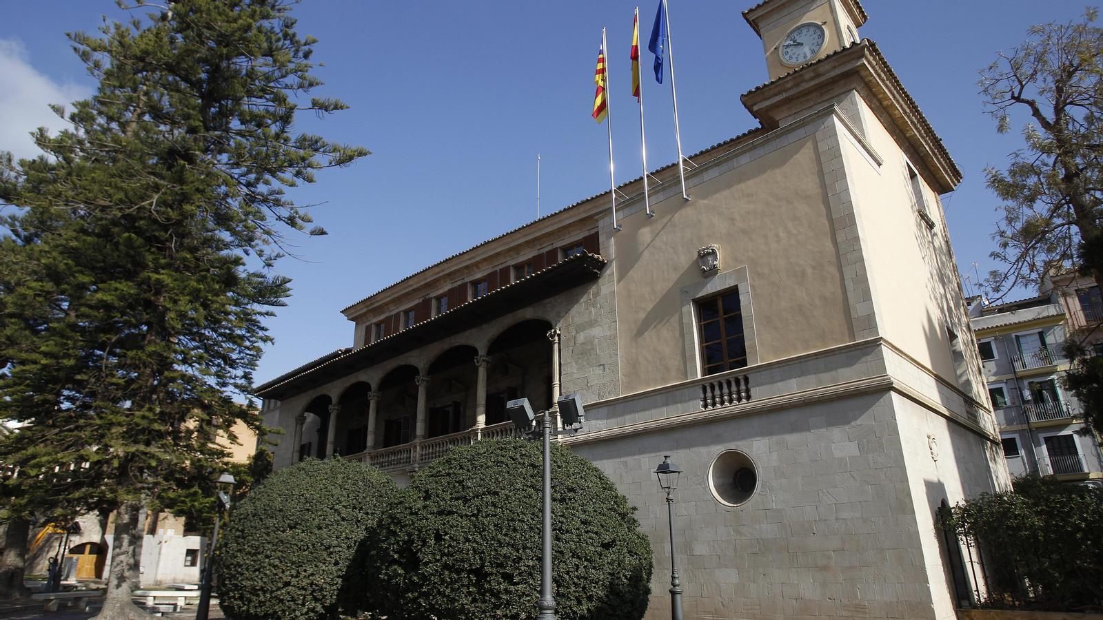 La fachada del Consolat de Mar