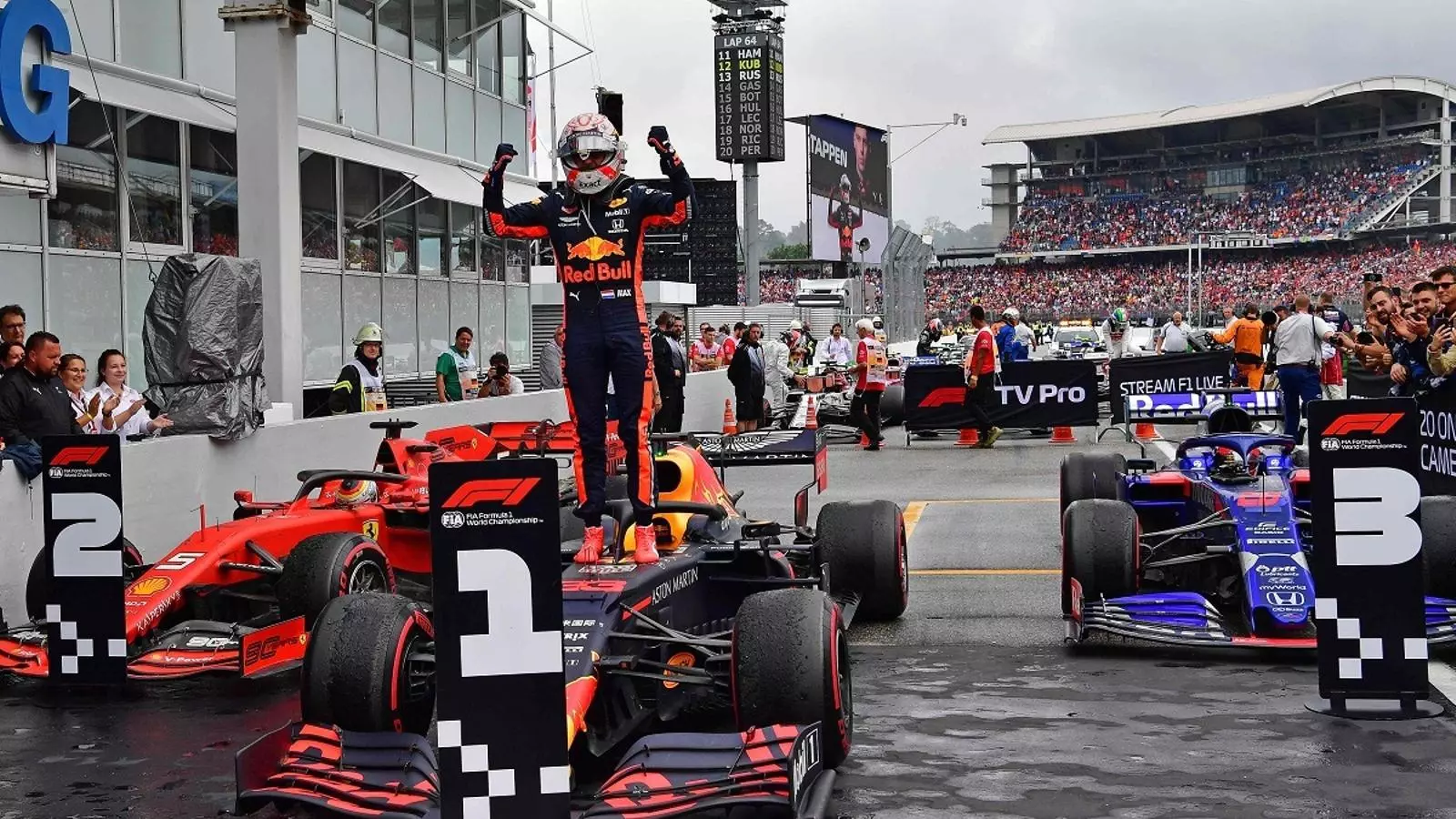 Max Verstappen celebra el triomf al Gran Premi d'Alemanya