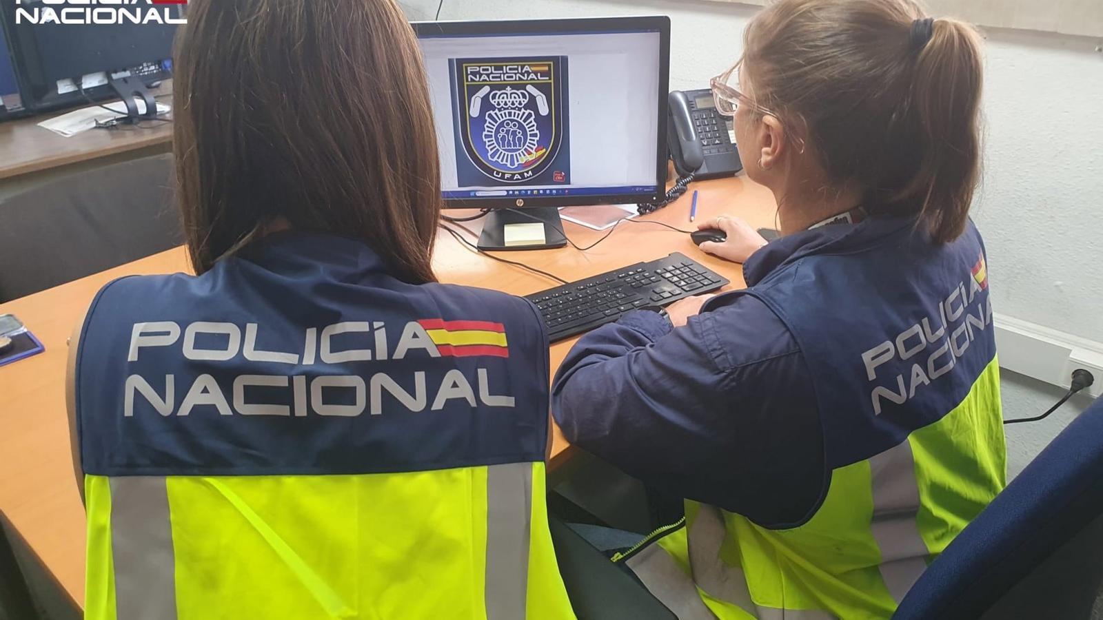 Two National Police agents