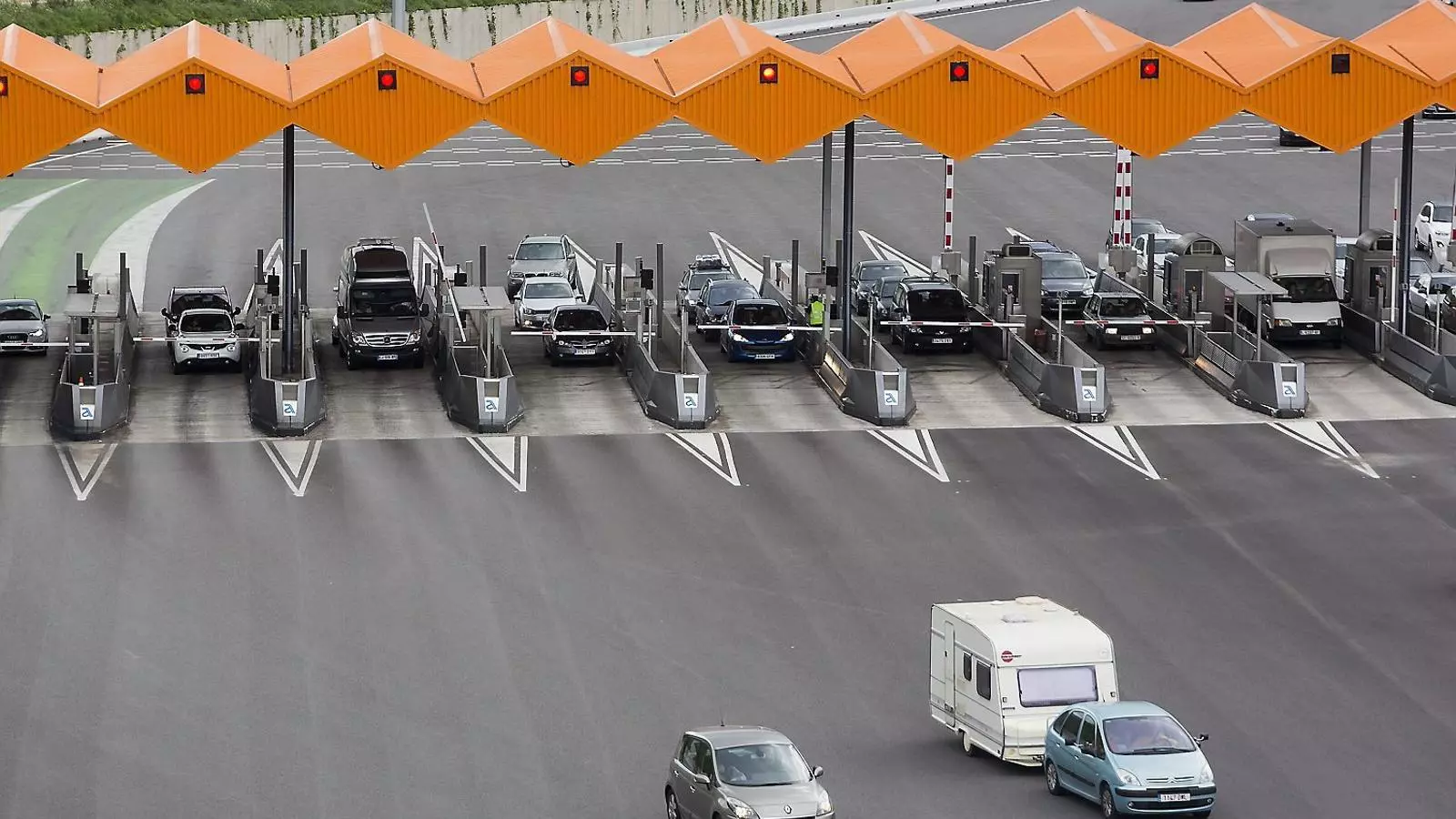 El contracte del tram de l’AP-7 entre l’Hospitalet de l’Infant i Alacant venç el 2019, i el del tram entre Tarragona i França ho fa el 2021.