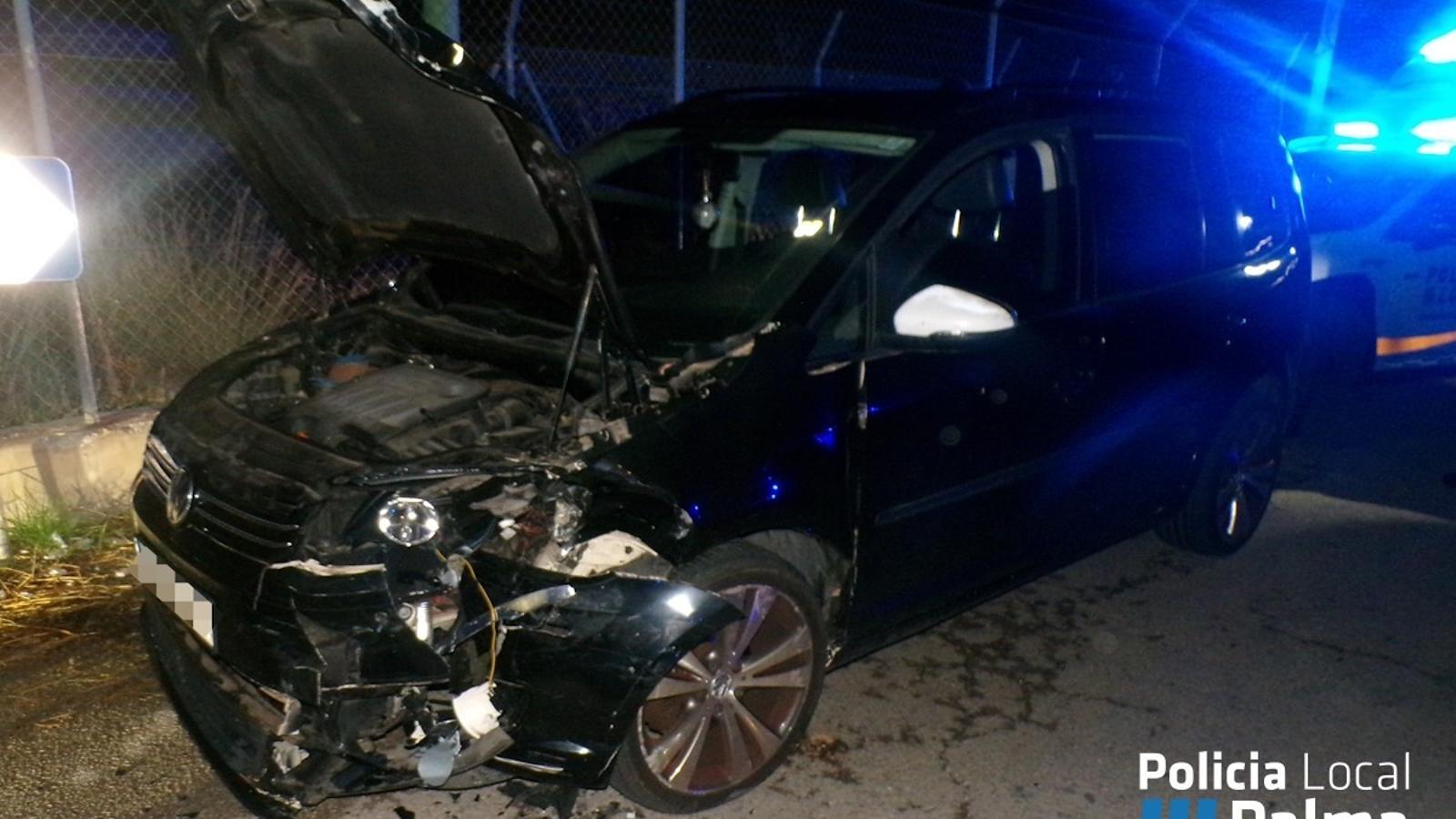 El cotxe involucrat a l'accident.