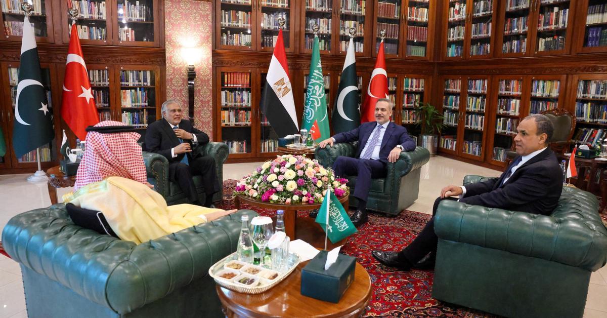 El Pakistan busca erigir-se en mediador entre Trump i l'Iran