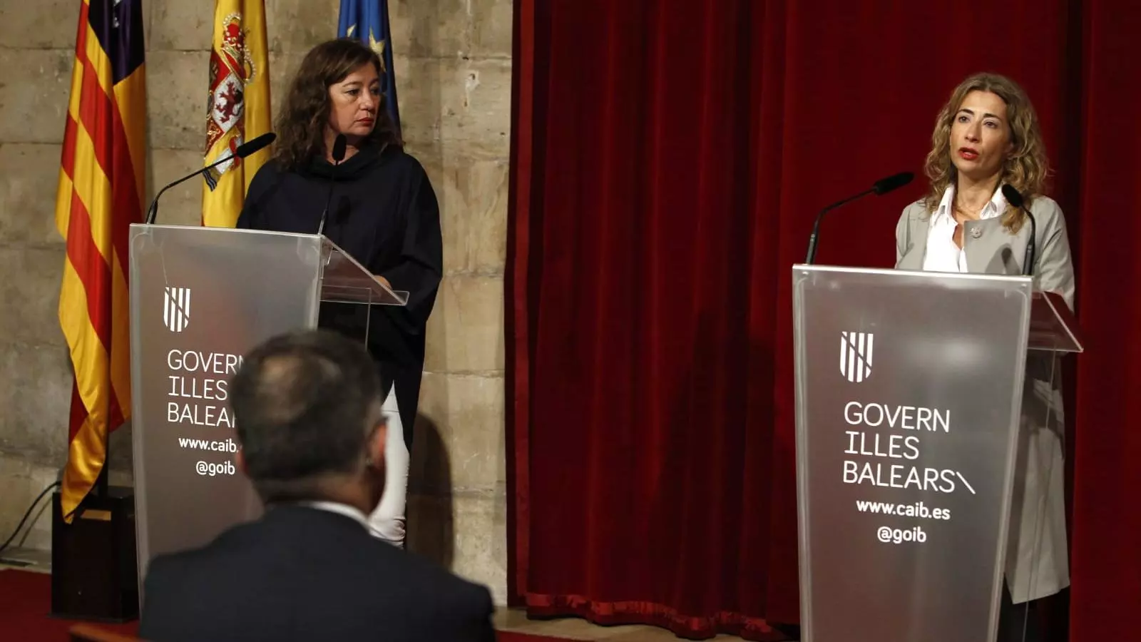 Francina Armengol i Raquel Sánchez en la roda de premsa d'aquest divendres