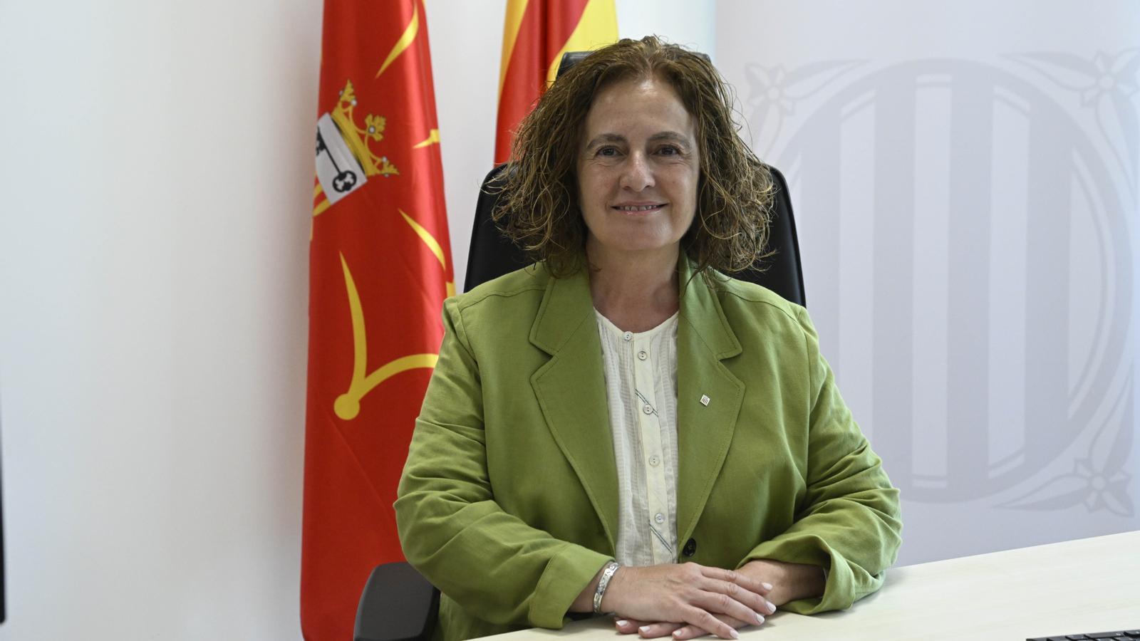 La delegada del Gobierno en el Alt Pirineu y Aran, Sílvia Romero, en su despacho de trabajo en Tremp.