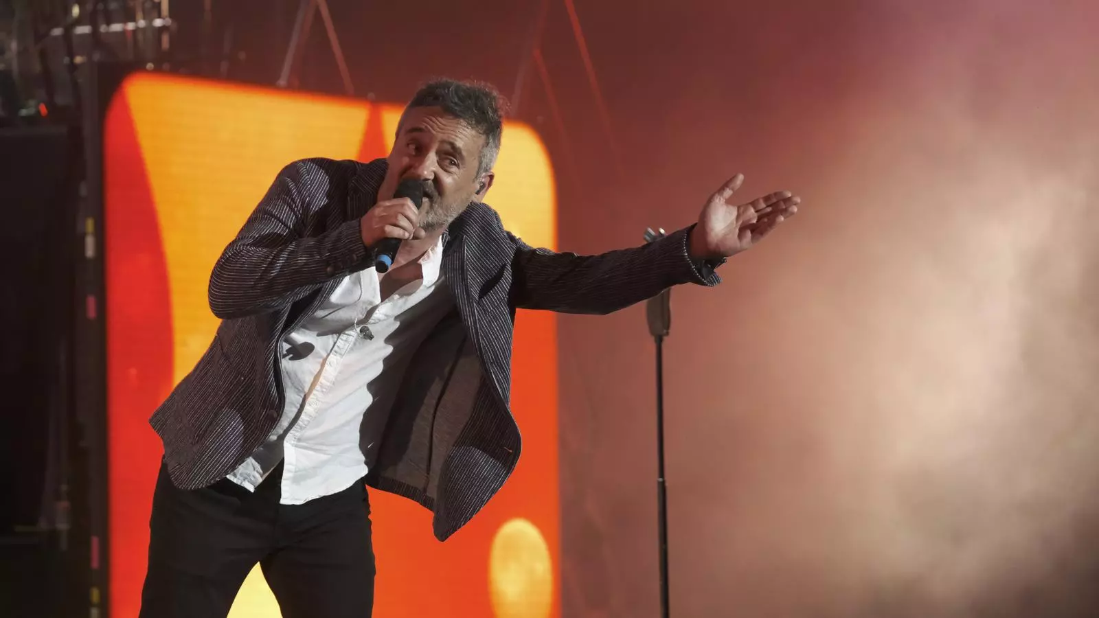 Santi Balmes durant el concert d'aquest dijous al Festival Jardins de Pedralbes