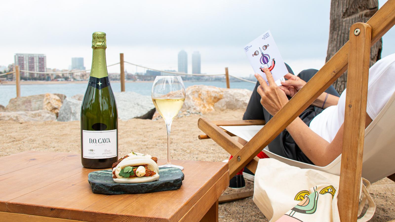 Sparkling wines, preferred with white wines, for summer meals