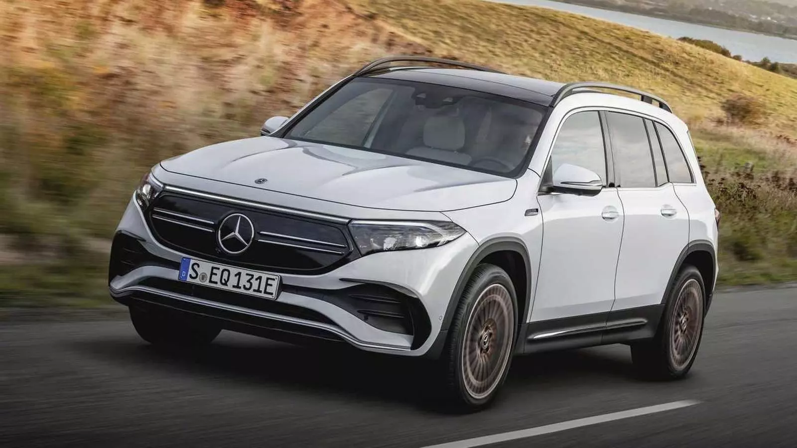 El nou EQB de Mercedes-Benz disponible a Pyrénées Motors.
