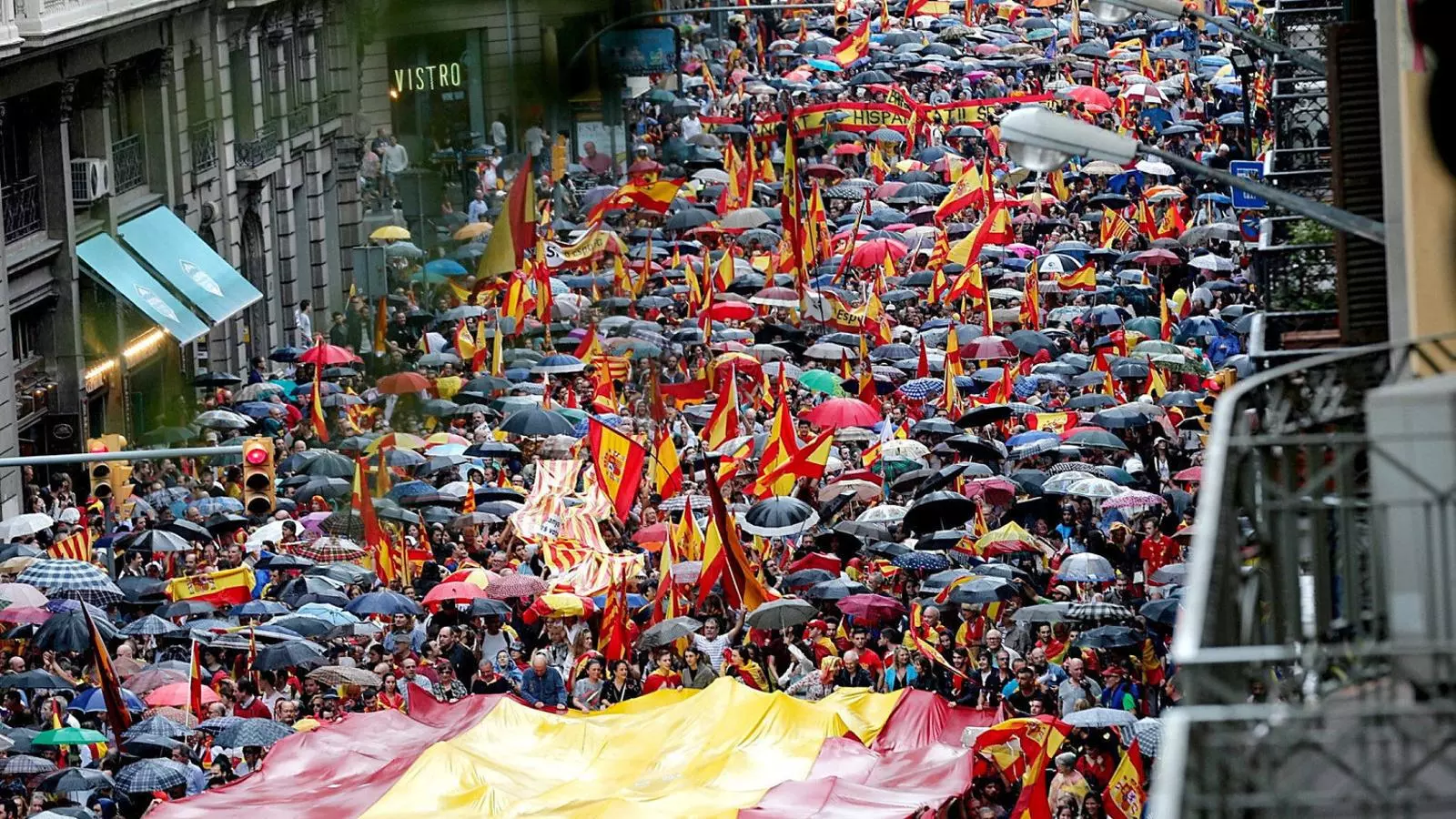 Manifestació convocada pel Moviment Cívic d’Espanya i Catalans a Barcelona el 30 de setembre.
