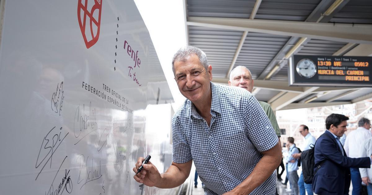 La gran llegenda del Barça que s'ha passat a dibuixar còmics