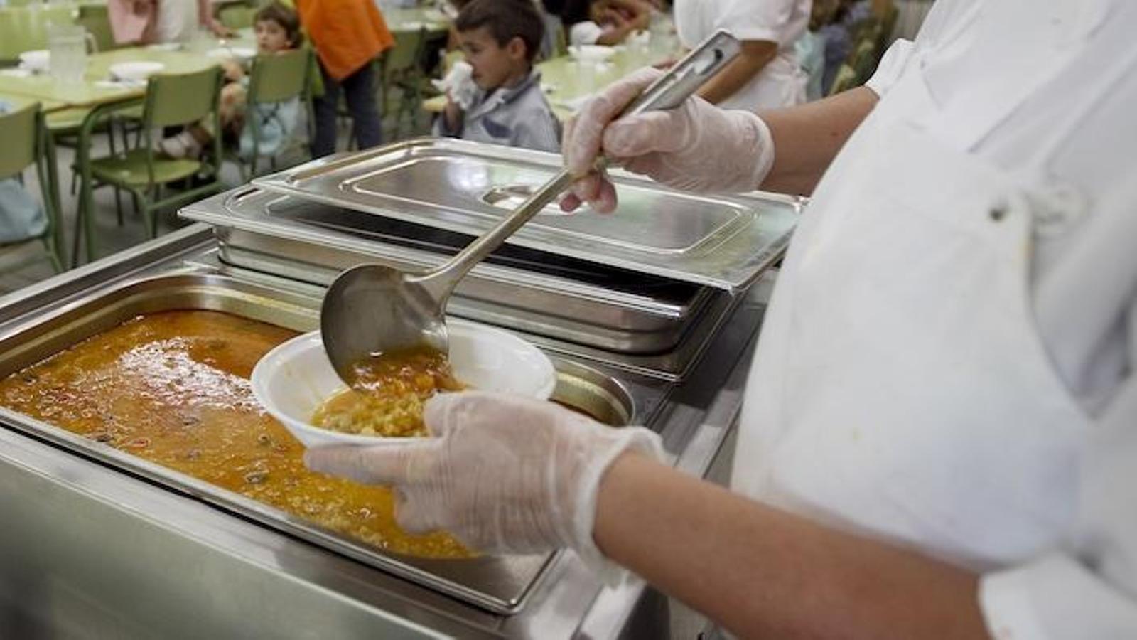 School canteen of organic food from the Orriols i Roca School of Moià