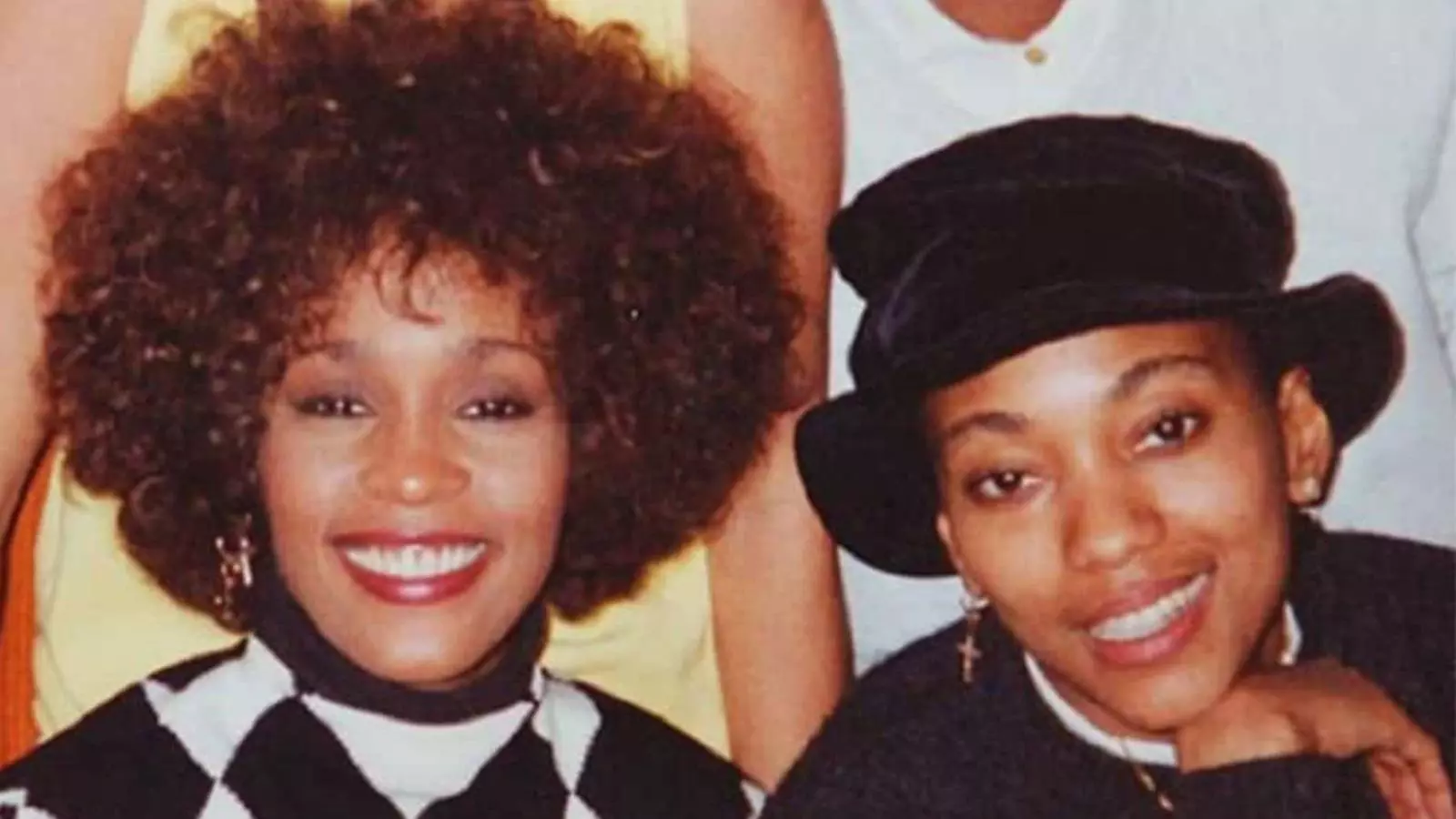 Robyn Crawford confirma que va manetnir una relació sentimental amb Whitney Houston