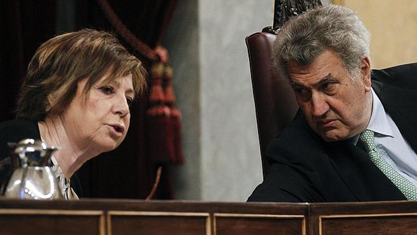 El president del Congrés, Jesús Posada, amb Celia Villalobos