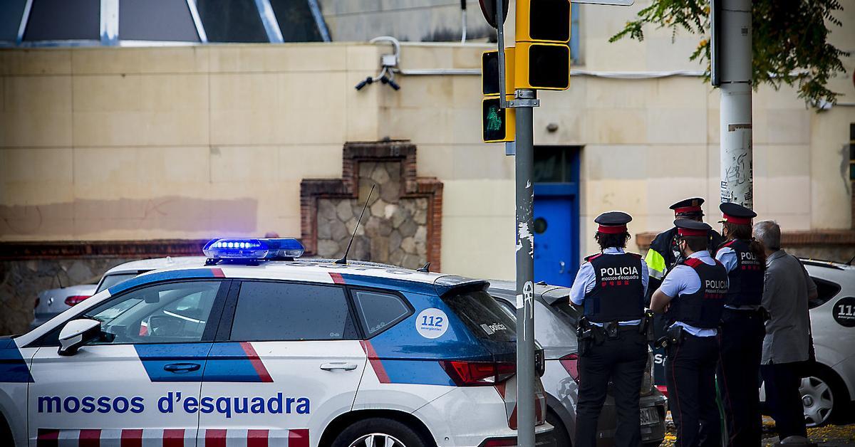 Intenta robar un home que anava en cadira de rodes i mor apunyalat a Barcelona