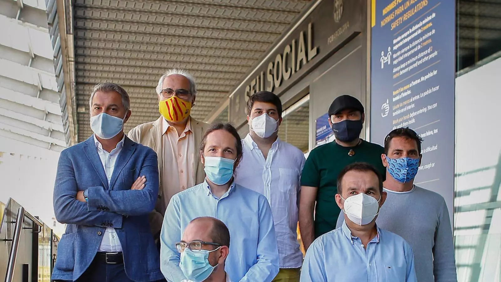 Els impulsors de la moció.