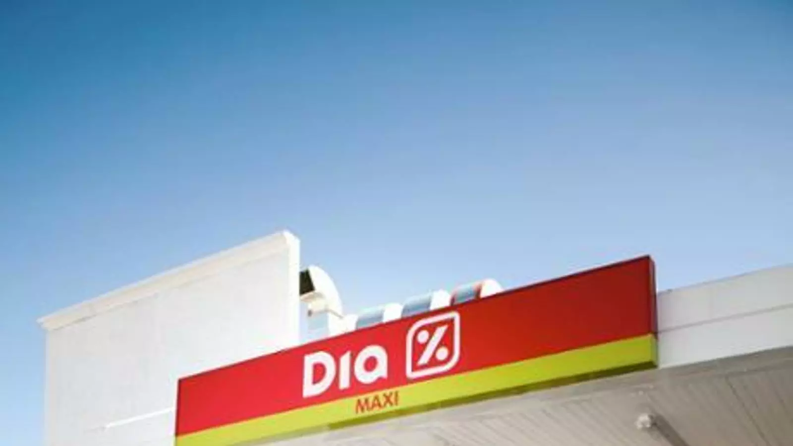 Dia i la banca pacten una pròrroga del crèdit sindicat de 912 milions, un dia abans de la junta