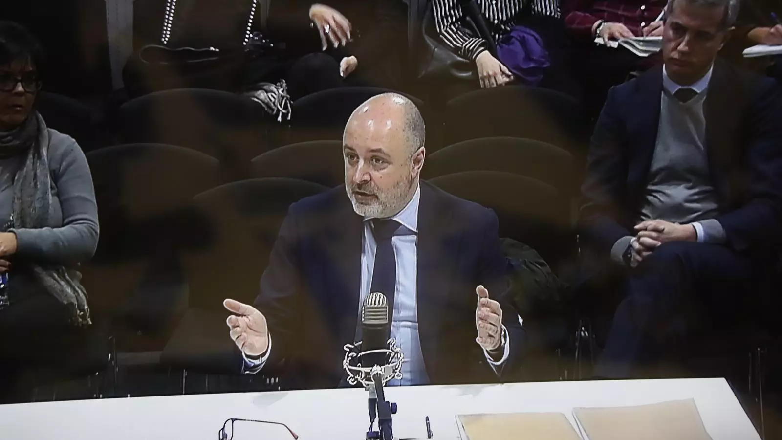 L'exvicesecretari general del PP valencià David Serra, durant la seva declaració al judici pel presumpte finançament il·legal de la formació.