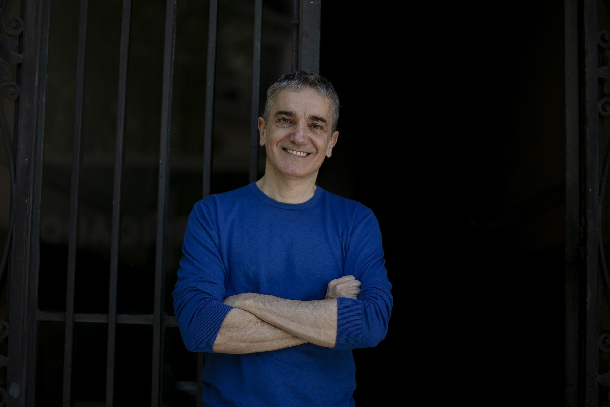 L'actor Albert Triola fotografiat a la Sala Versus de Barcelona