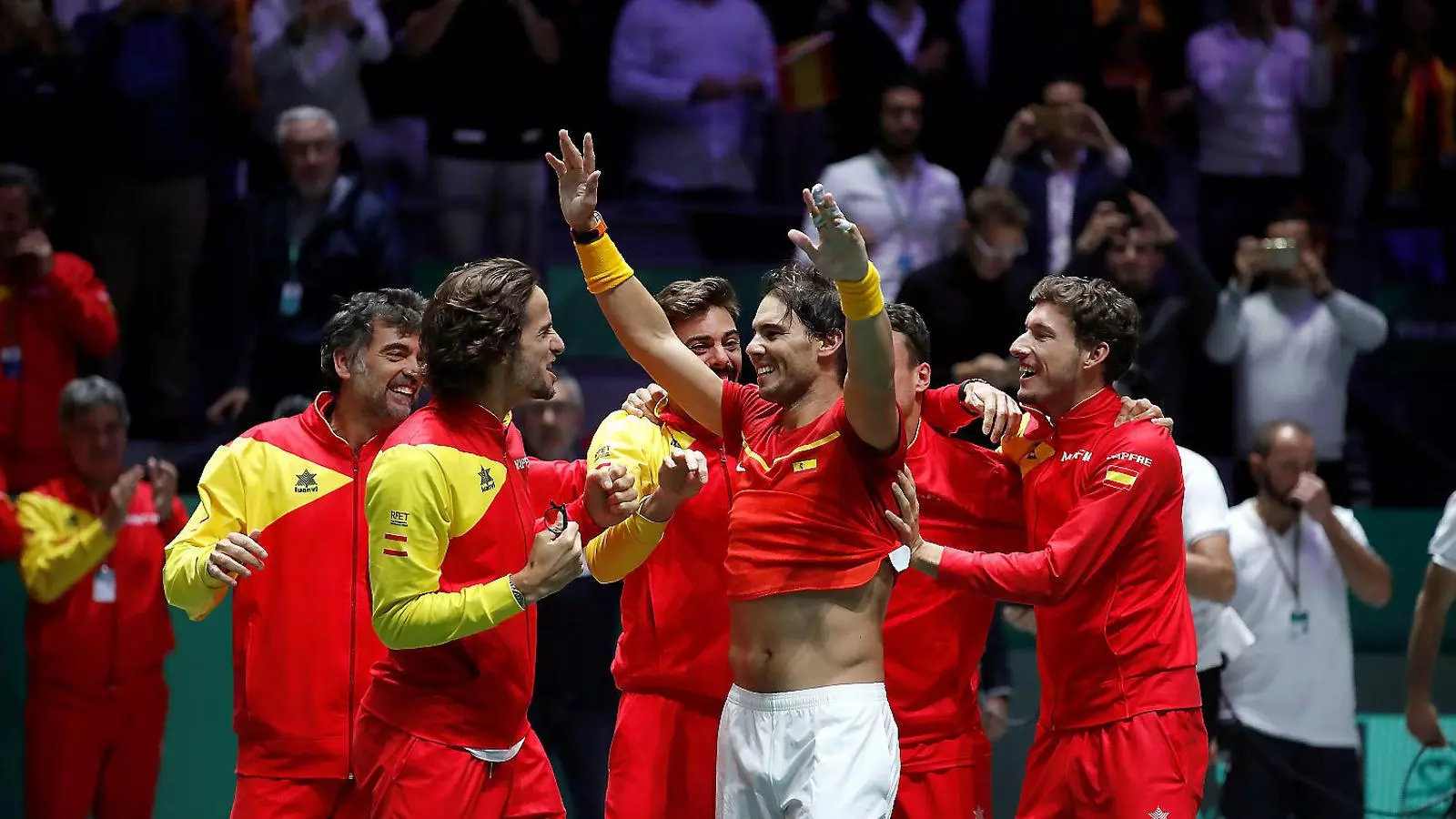 Nadal fa tornar Espanya al cim amb la sisena Davis