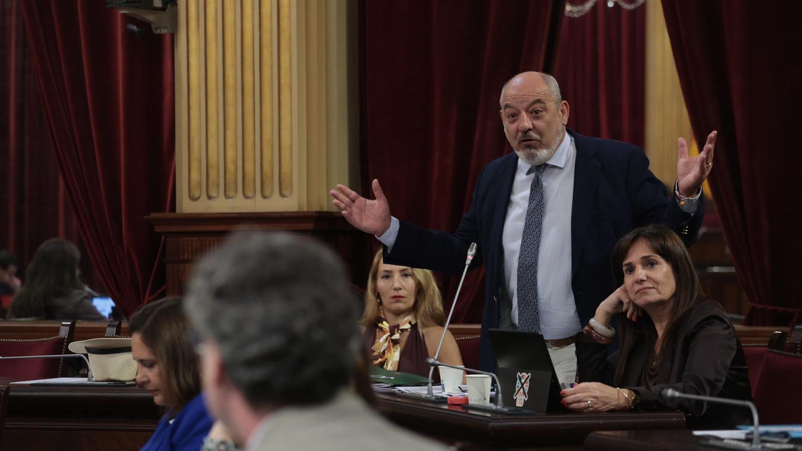 Sergio Rodríguez in the plenary of the Parliament, this Tuesday