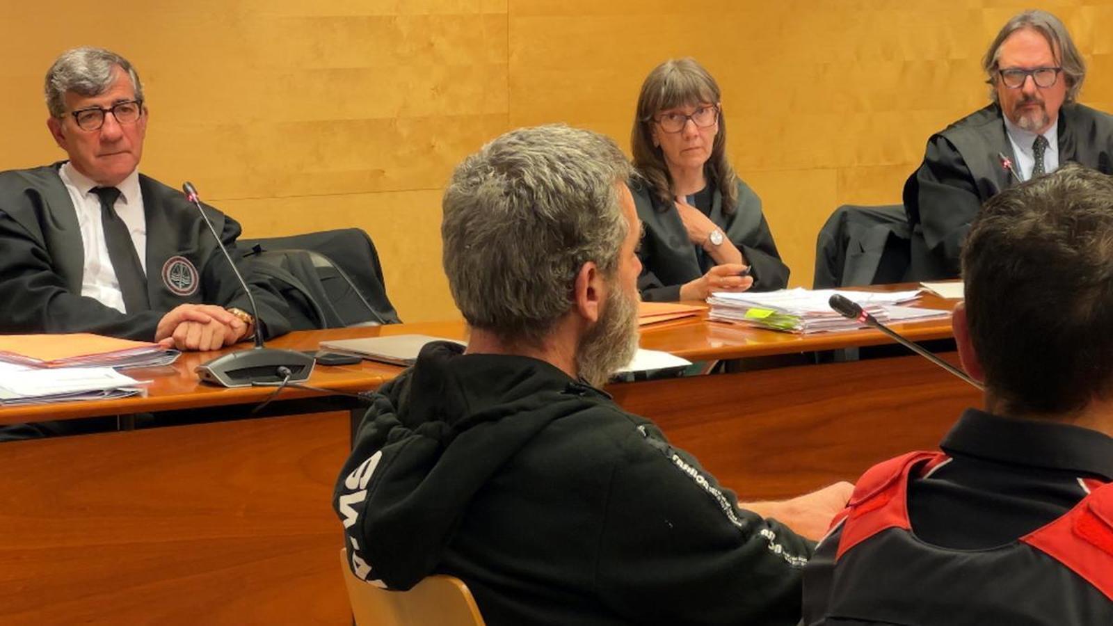 The accused in the Verges murder case testifying at the trial in the Girona Court
