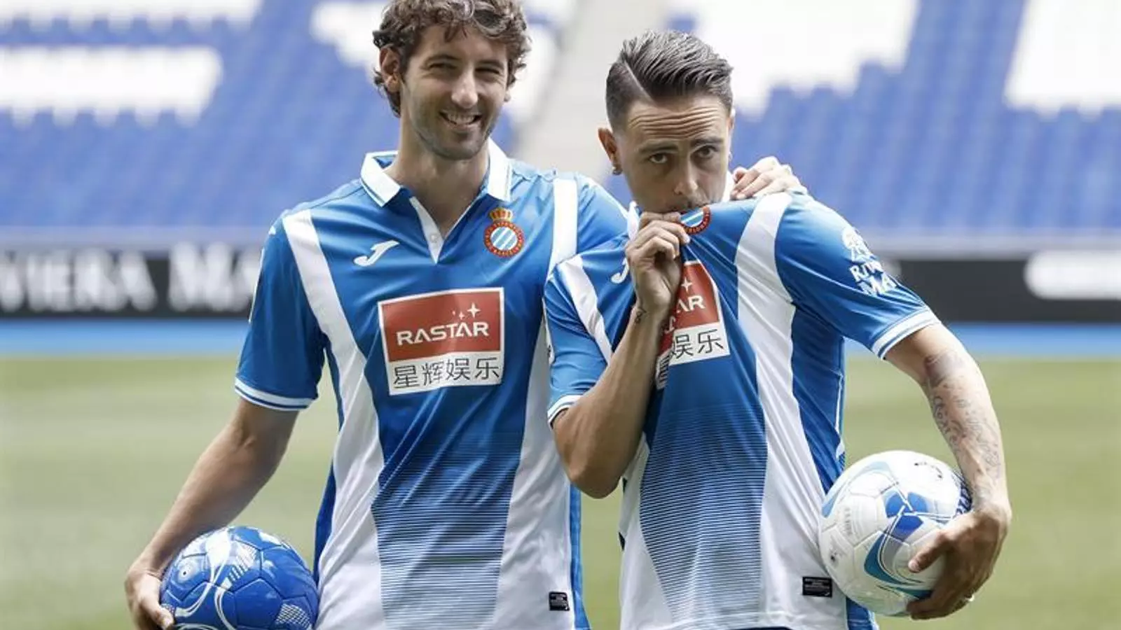 Granero i Sergio García, amb la nova samarreta de l'Espanyol