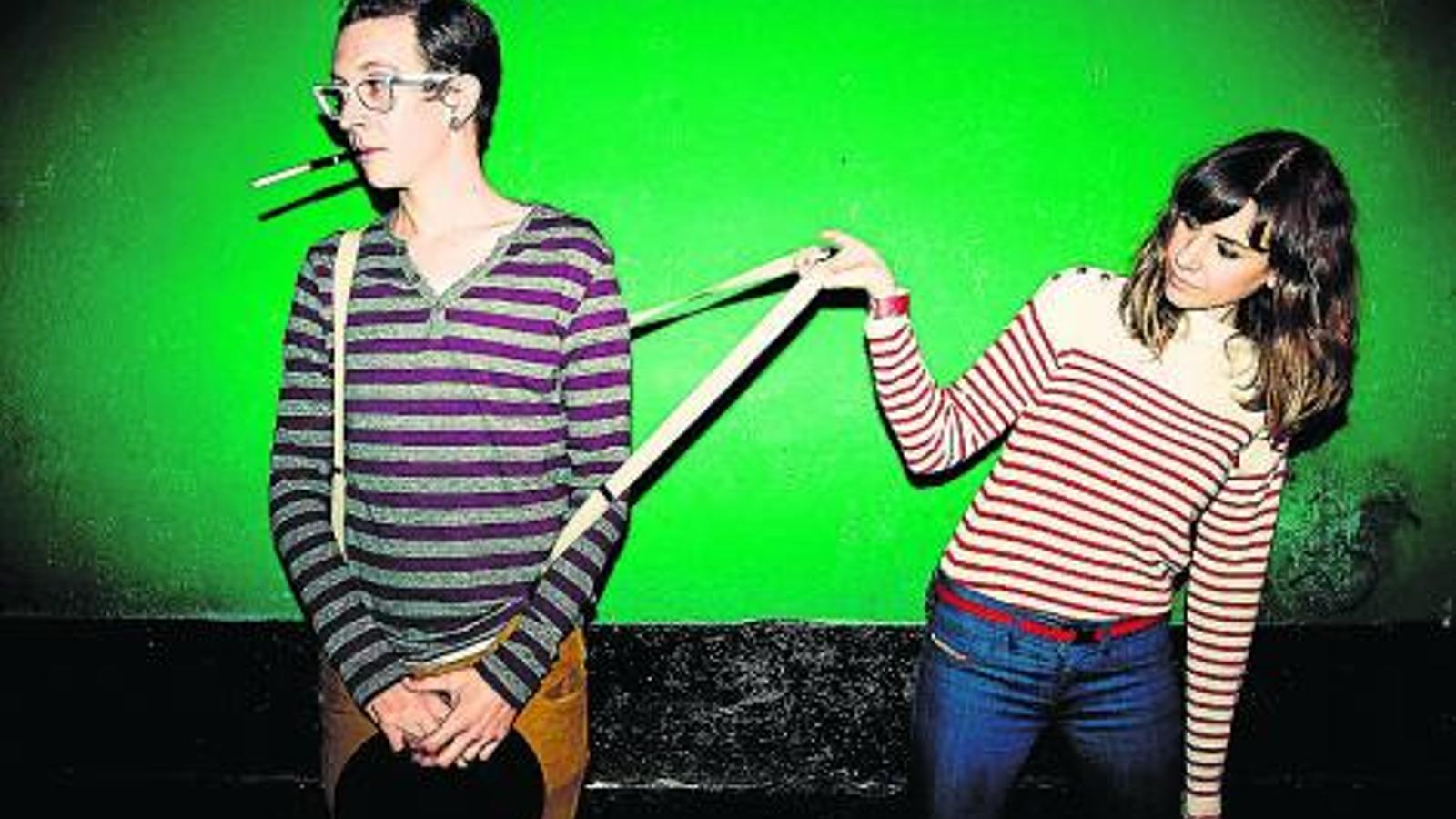 Presons, drogues, infidelitats, mentides, música i trampes.