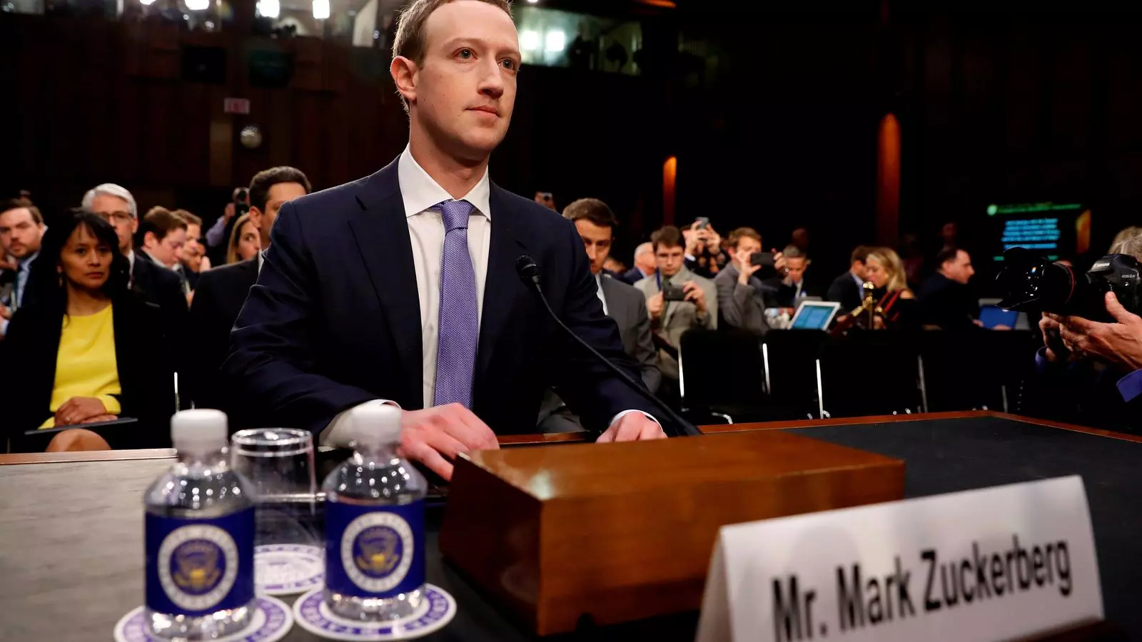 Zuckerberg, en la seva compareixença davant del Senat nord-americà, l'abril del 2018