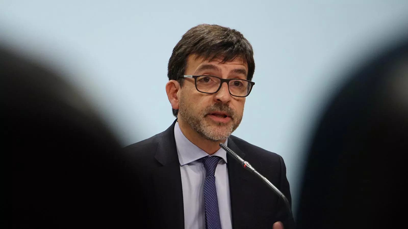 El ministre portaveu en funcions, Jordi Cinca, durant la roda de premsa posterior al consell de ministres. / M. M. (ANA)