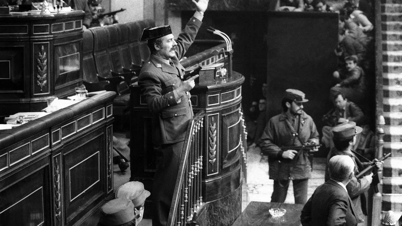 Antonio Tejero al Congrés dels Diputats el 23-F