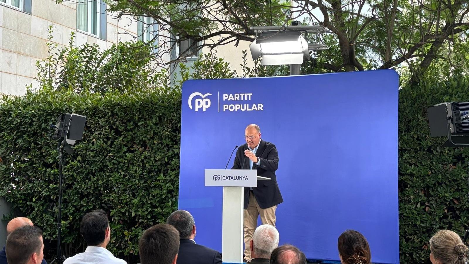 The secretary general of the People's Party (PP), Miguel Tellado, at an event in Cornellà de Llobregat.