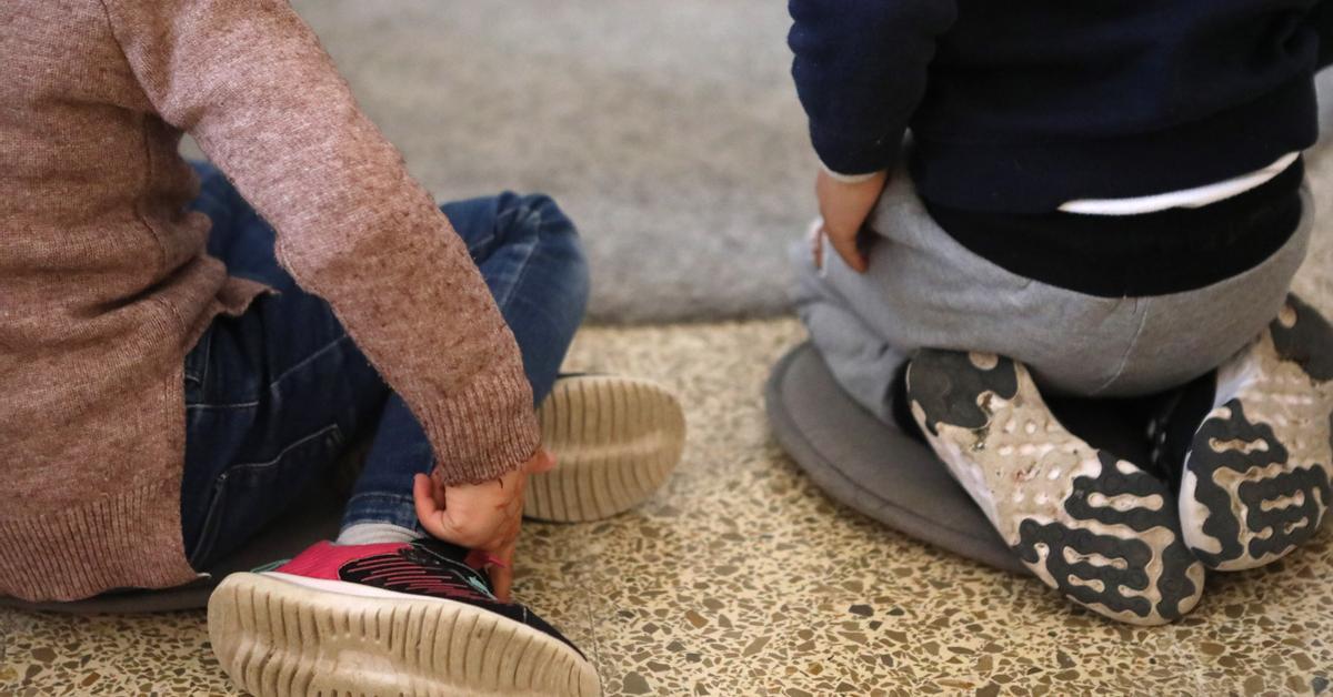 El maltractament infantil i les agressions sexuals a menors són els delictes que més ha assumit el nou jutjat de violència contra la infància i l'adolescència de Barcelona. En només tres mesos ja ha rebut uns 300 casos.