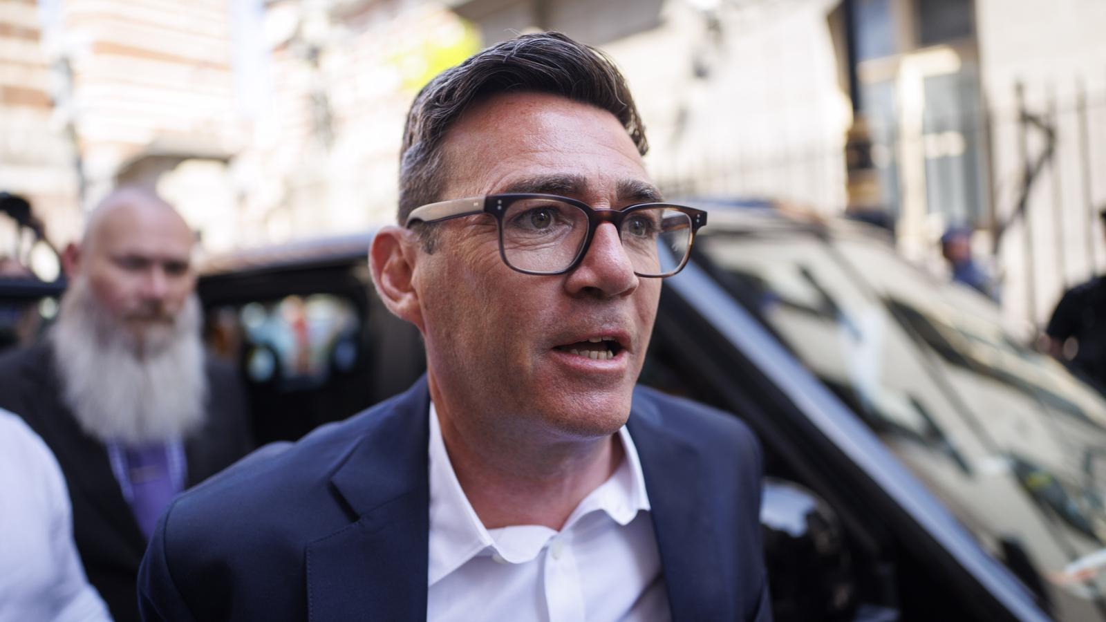Andy Burnham, on his arrival at the Houses of Parliament, this Monday at midday.