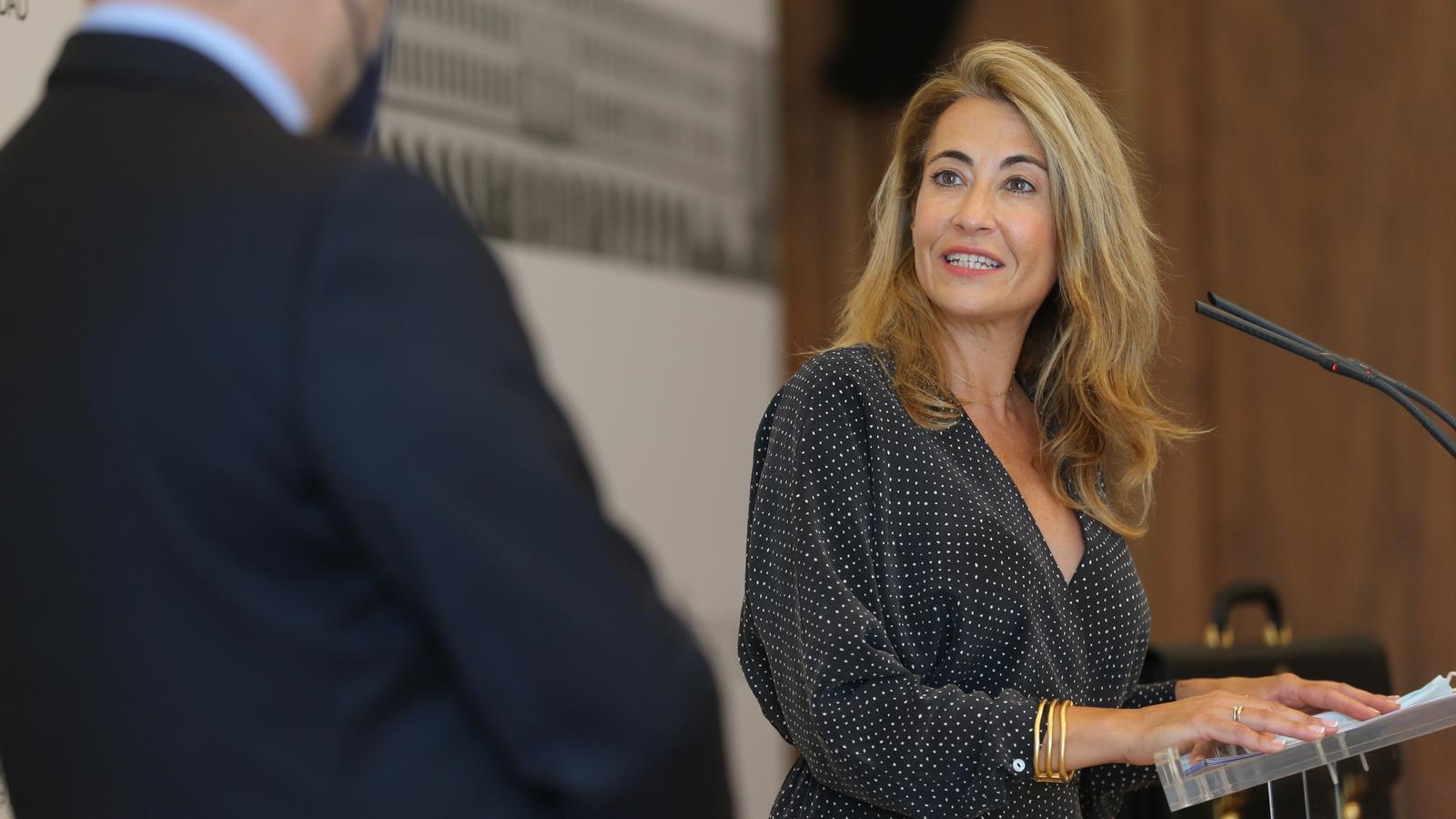 Raquel Sánchez aquest dilluns en el traspàs de carteres