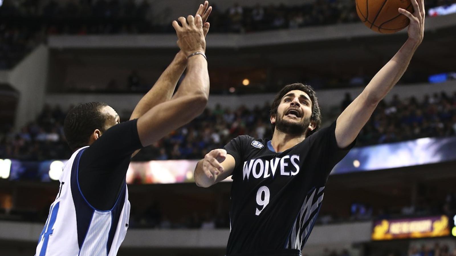 Ricky Rubio, contra els Mavs / JIM COWSERT / EFE