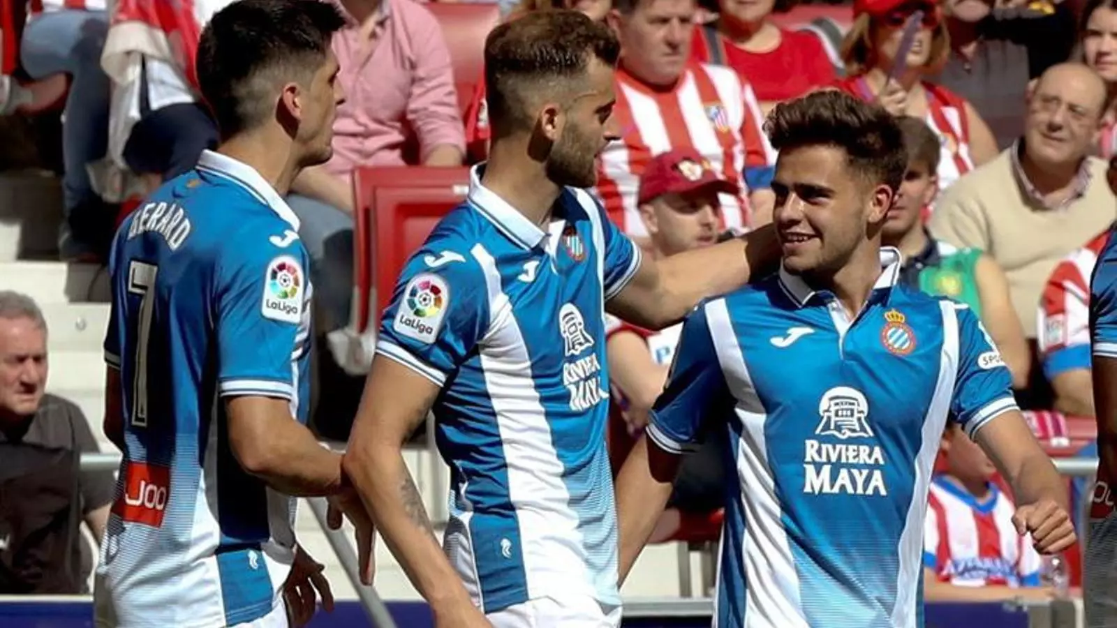 Melendo celebra amb Gerard i Baptistao el gol que obria el marcador al Wanda Metropolitano