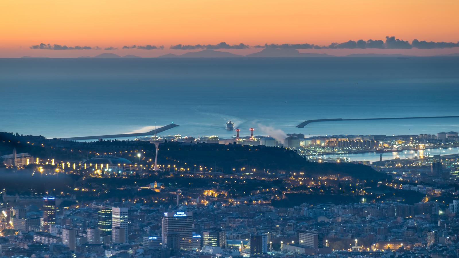 Mallorca des de Barcelona amb una nitidesa poc habitual / ALFONS PUERTAS