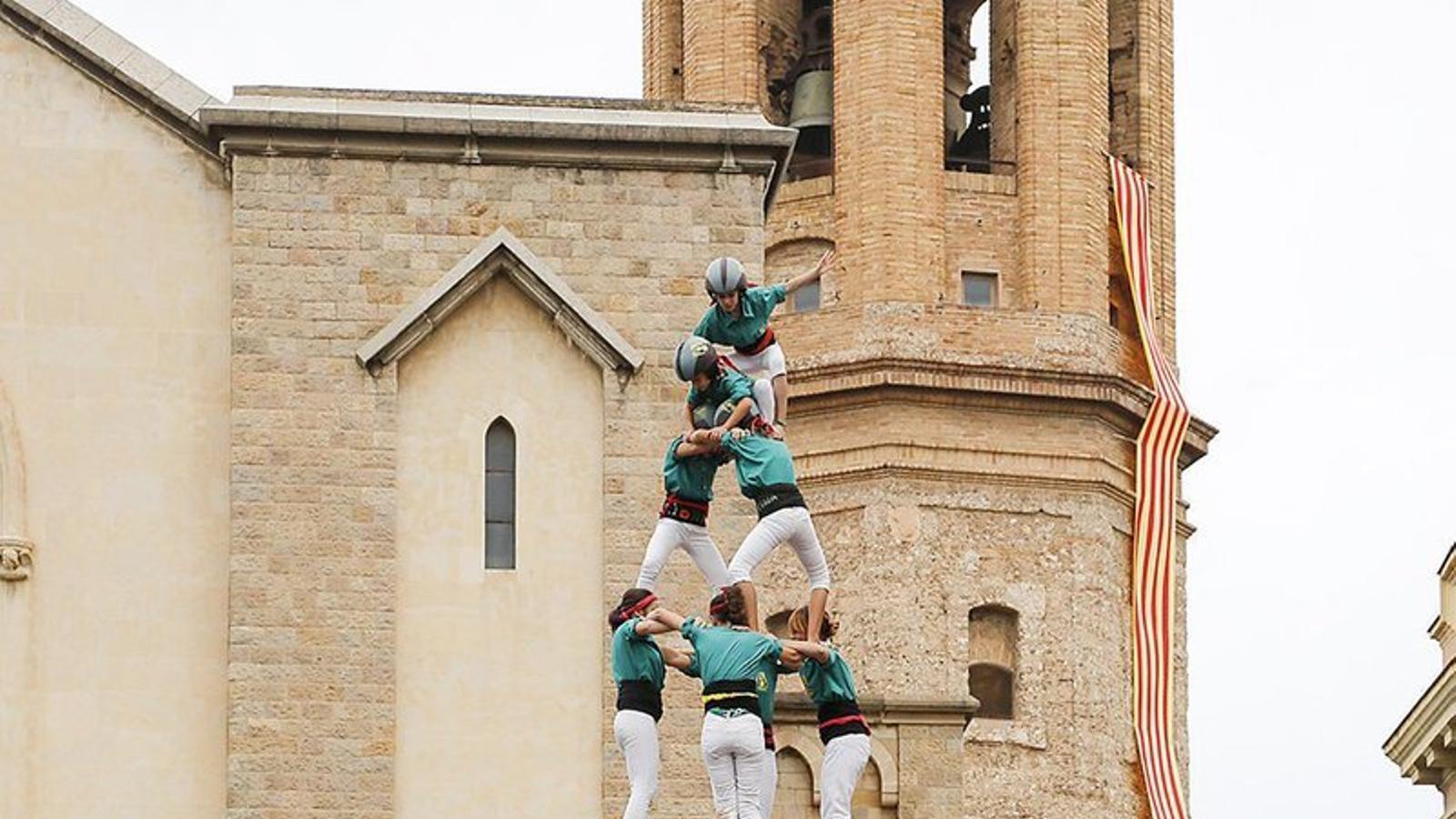 4d9f dels Castellers de Sabadell l'any passat per Festa Major