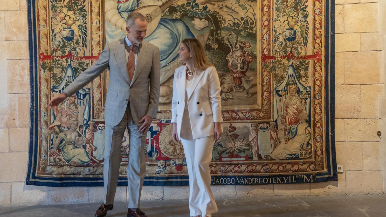 Felipe VI y Marga Prohens esta mañana en el Palacio de la Almudaina