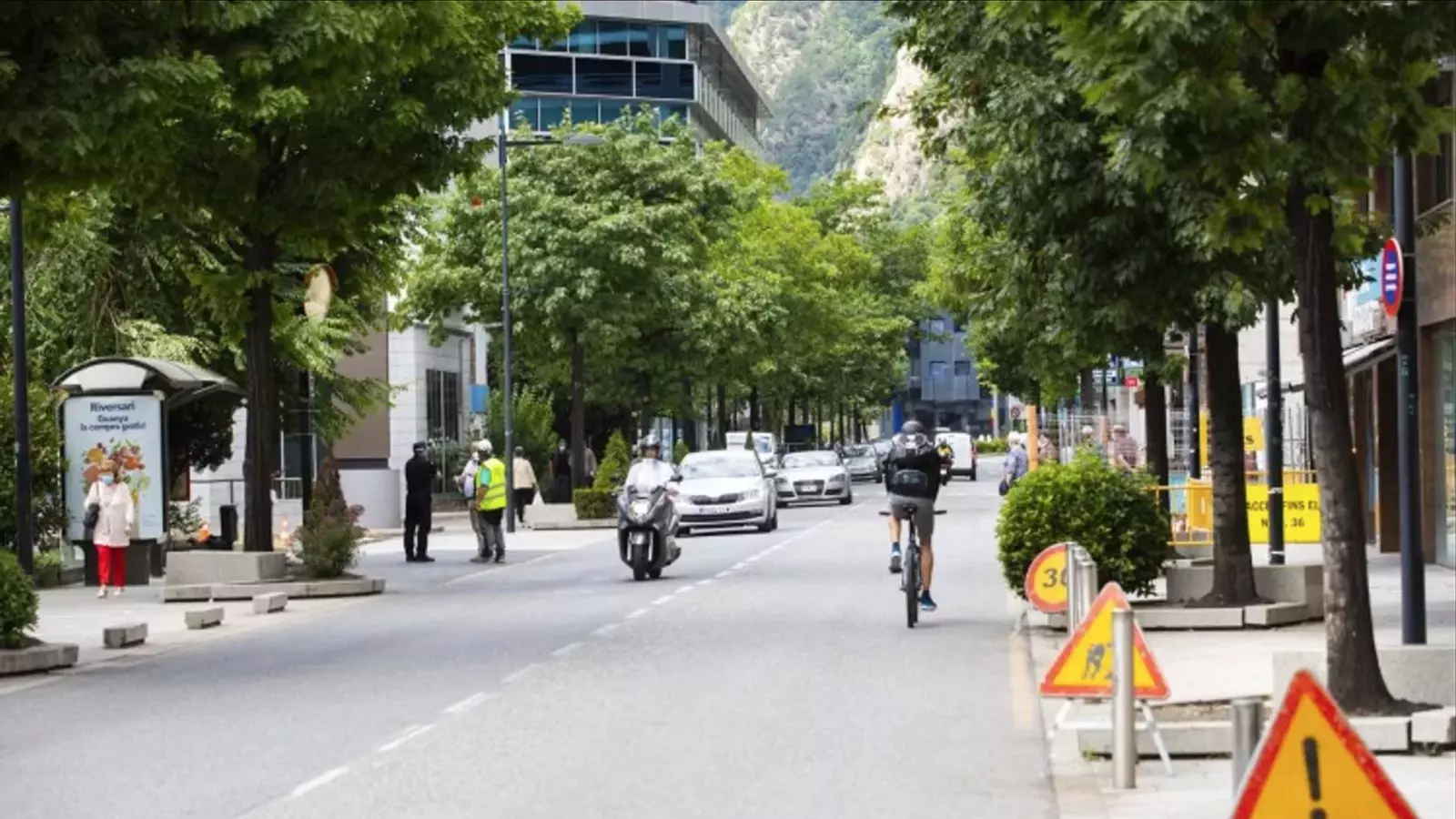El carrer Prat de la Creu d'Andorra la Vella.