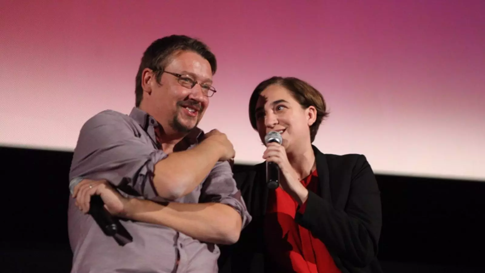 Xavier Domènech i Ada Colau, en la presentació aquest dilluns de la candidatura En Comú Podem / CÈLIA ATSET
